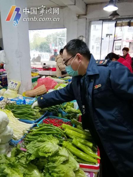 寧波節(jié)前食品安全大檢查結(jié)果公布，合格率逾98%，食用農(nóng)產(chǎn)品批發(fā)環(huán)節(jié)仍存隱患